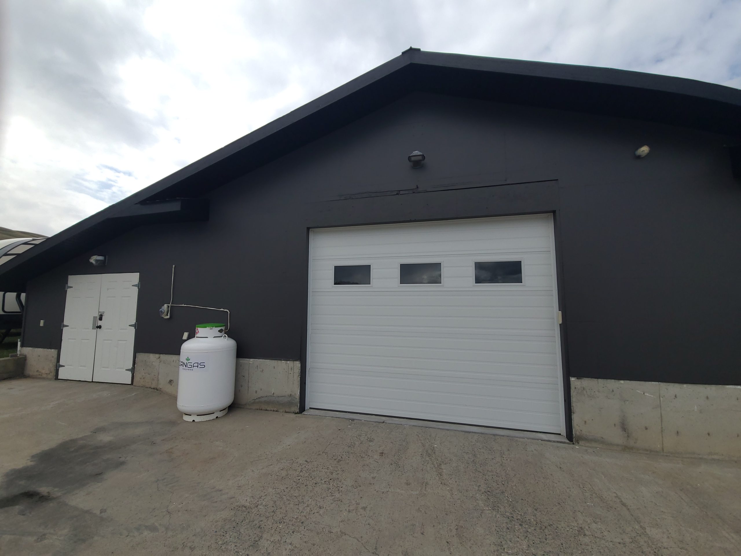 Alba Premium Painting Contractors in Kamloops for House Painting Services